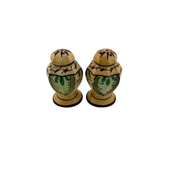 Vintage Japanese Salt & Pepper Shakers Yellow Rustic Pattern Cork Stoppers - Picture 2 of 3